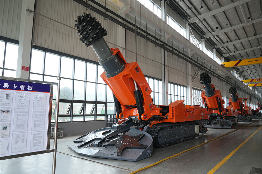 掘進(jìn)機(jī)生產(chǎn)車(chē)間